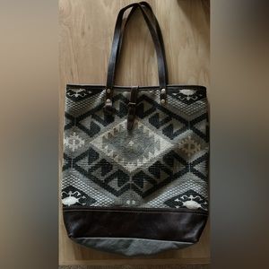 Myra Bag Tote lg